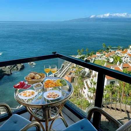 Apartment Panoramic Ocean Views