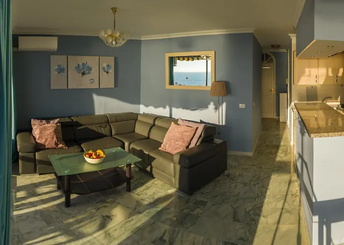 Panoramic Ocean Views